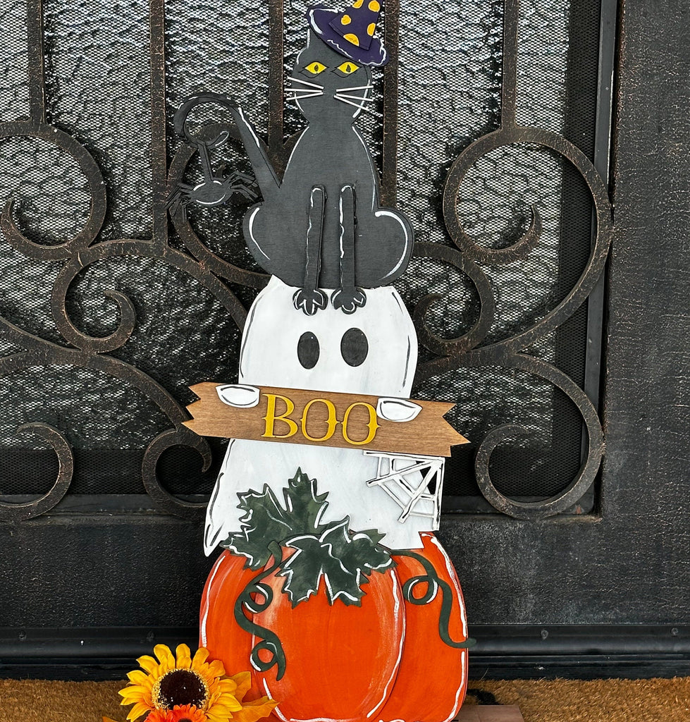 DIY Spooky Friends Porch Sign - Wood Blanks to Paint