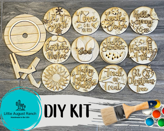 DIY Interchangeable Round Sign - Tiered Tray Decor Companion