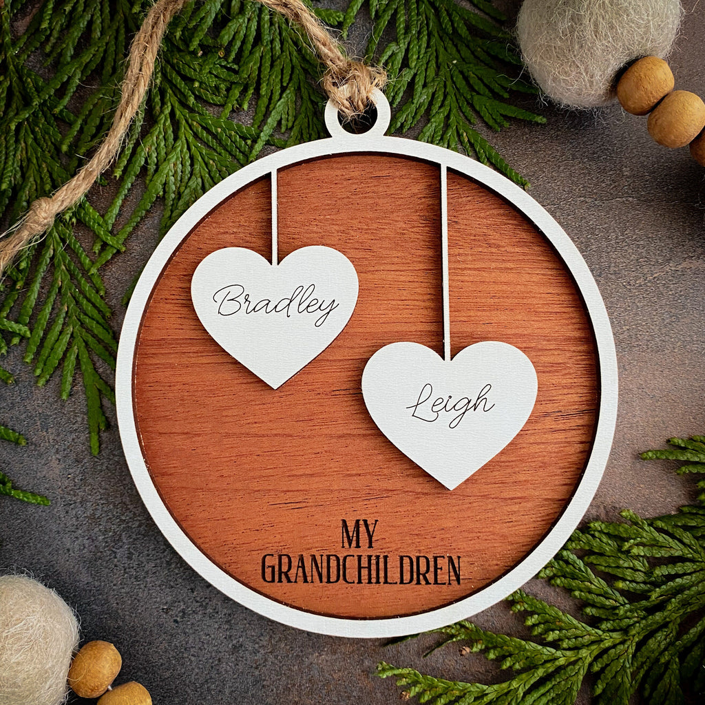 Personalized Hanging Heart Family Christmas Tree Ornament 2023 - Handcrafted Gift for Friends, Family, Grandma, Clubs