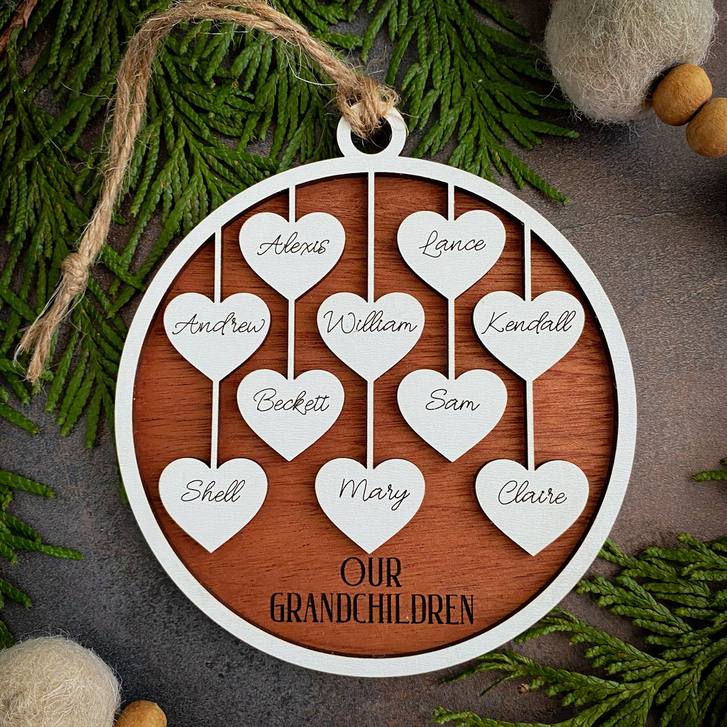 Personalized Hanging Heart Family Christmas Tree Ornament 2023 - Handcrafted Gift for Friends, Family, Grandma, Clubs