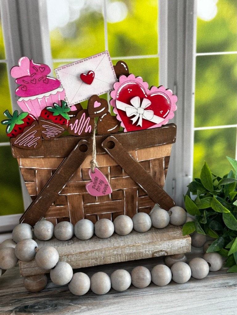 DIY Valentine&#39;s Chocolate for Interchangeable Basket Decor - Wood Blank for Painting