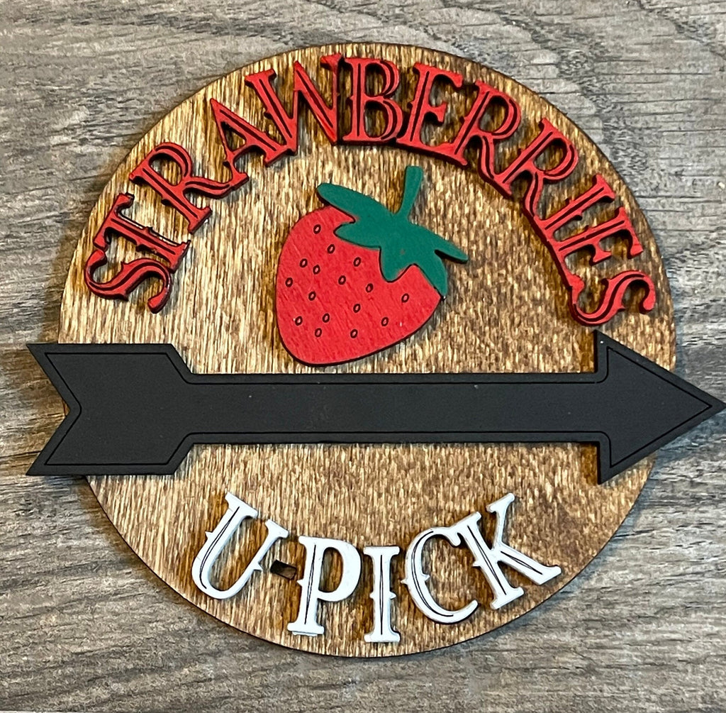 Strawberry Farm U-Pick Tiered Tray Set